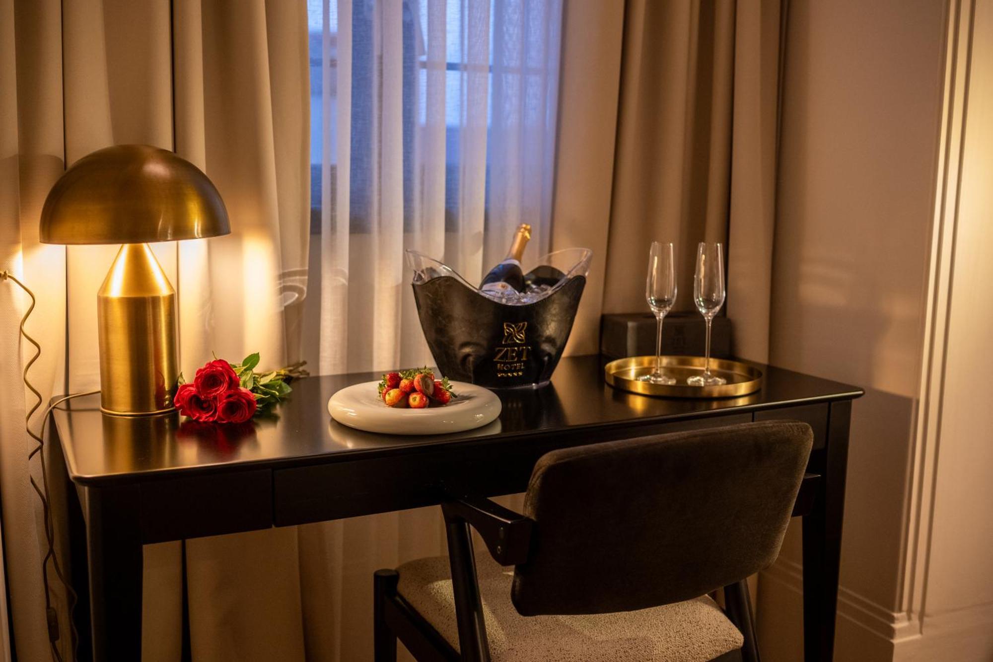 Zet Hotel Timisoara Bagian luar foto
